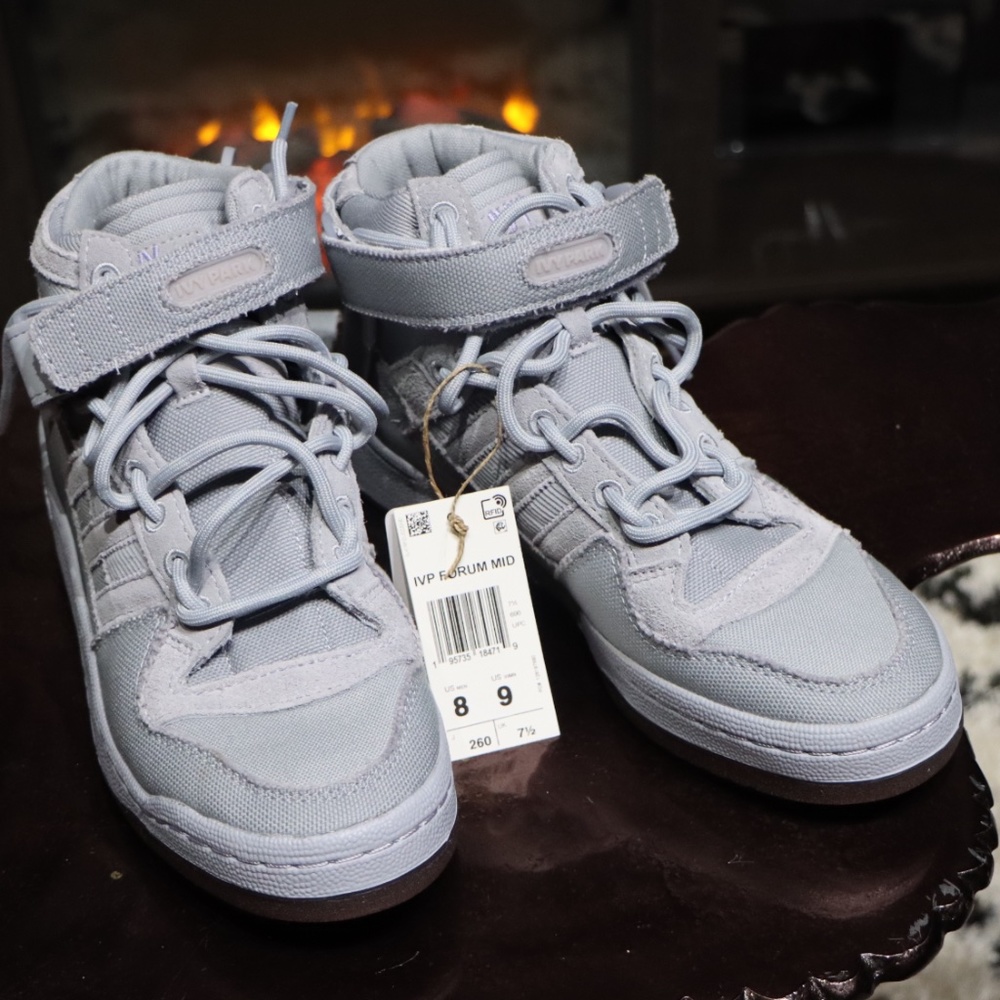 Ivy Park  Purple Forum Mid 9